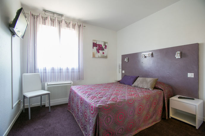 Imagen de la habitación del Hotel Bel Ombra, Bandol. Foto 8