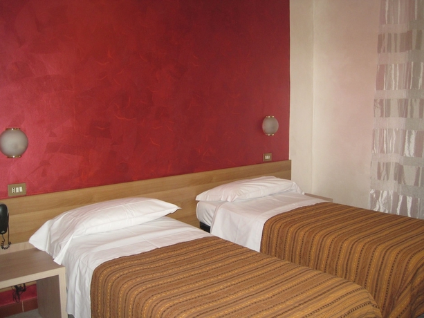 Imagen de la habitación del Hotel Bel Sit, Milán. Foto 7