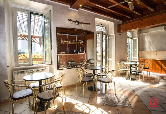 Imagen de los interiores del Hotel Bel Sit, Milán. Foto 18