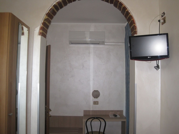 Imagen de la habitación del Hotel Bel Sit, Milán. Foto 15