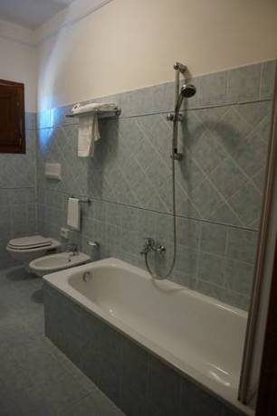 Imagen de la habitación del Hotel Bel Sito Due Torri. Foto 5