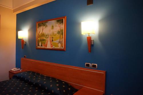 Imagen de la habitación del Hotel Bel Sito Due Torri. Foto 13