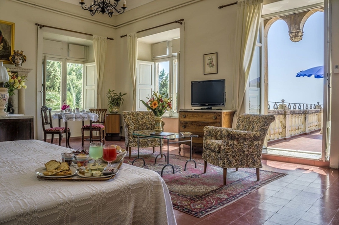 Imagen de la habitación del Hotel Bel Soggiorno, Mazzarò. Foto 4