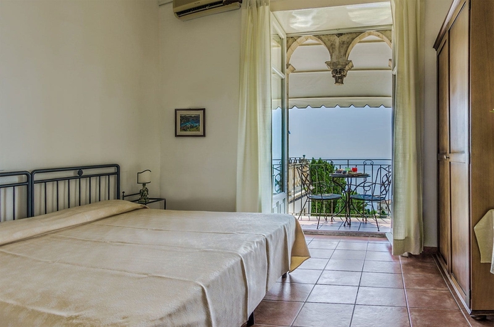 Imagen de la habitación del Hotel Bel Soggiorno, Mazzarò. Foto 11