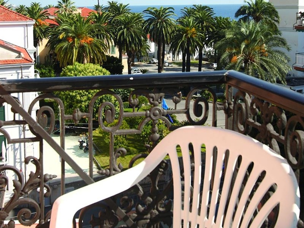 Imagen general del Hotel Bel Soggiorno, San Remo. Foto 13