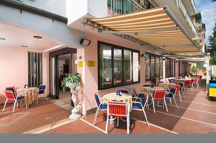 Imagen del bar/restaurante del Hotel Bel Sogno. Foto 5