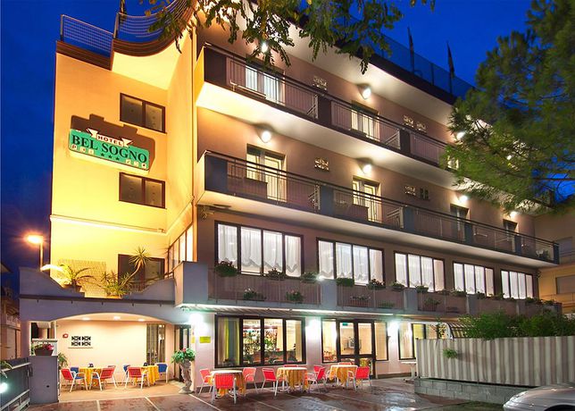Imagen del bar/restaurante del Hotel Bel Sogno. Foto 6