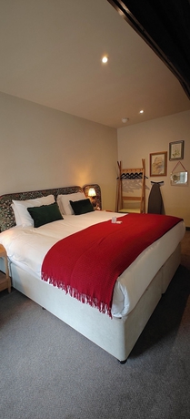 Imagen de la habitación del Hotel Bel and The Dragon Odiham. Foto 6