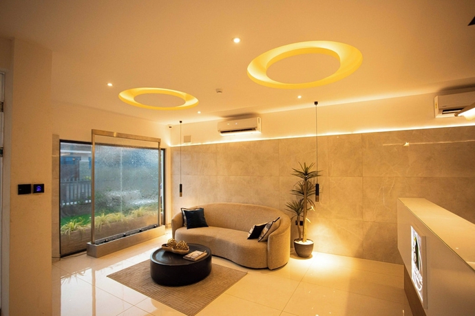 Imagen de los interiores del Hotel BelRose Place. Foto 16