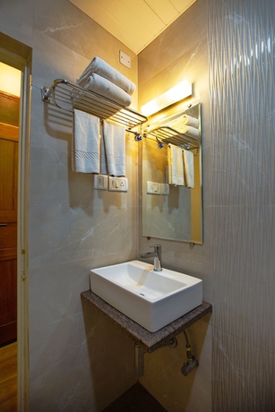 Imagen de la habitación del Hotel Bela Goa. Foto 13