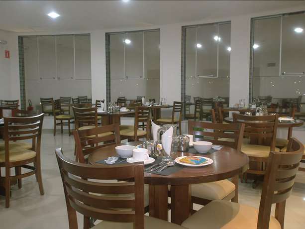 Imagen del bar/restaurante del Hotel Bela Vista, Aruj&aacute;. Foto 4