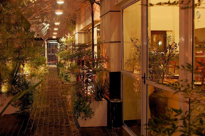 Imagen de los exteriores del Hotel Bela Vista Flat. Foto 6