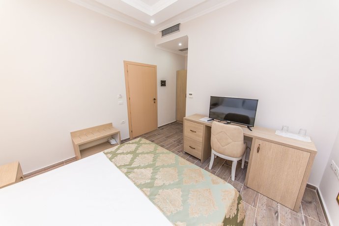 Imagen de la habitación del Hotel Belagrita. Foto 8