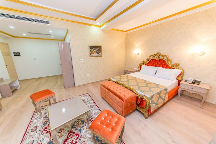 Imagen de la habitación del Hotel Belagrita. Foto 13