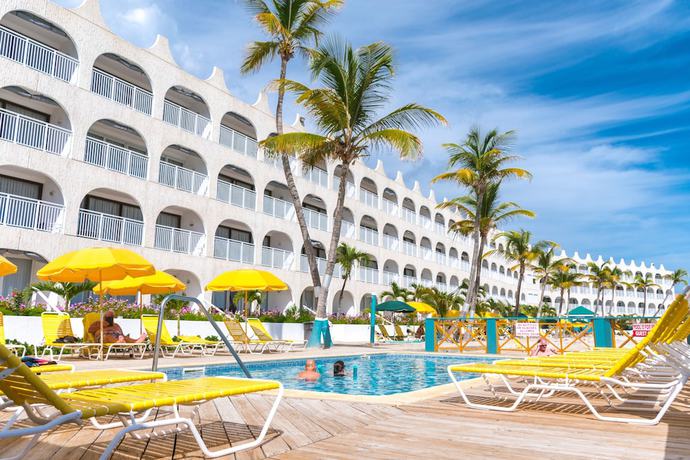 Imagen de la piscina del Hotel Belair Beach, Cul de Sac. Foto 19