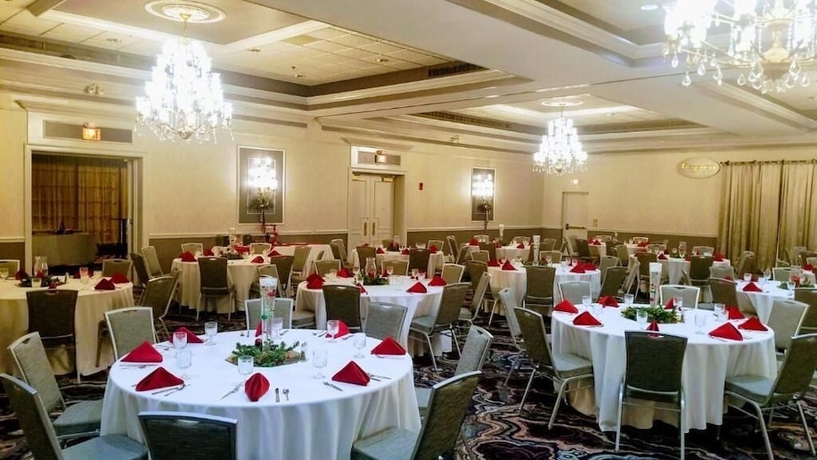 Imagen de los interiores del Hotel Bel-aire Lake Erie. Foto 17