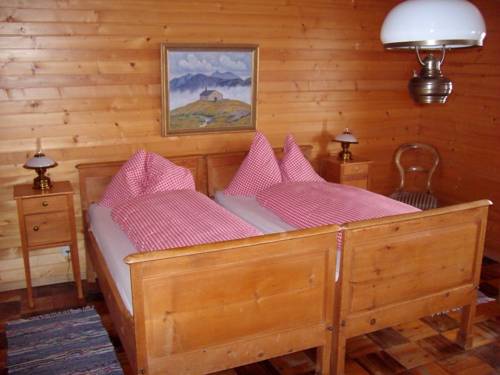Imagen de la habitación del Hotel Belalp. Foto 10