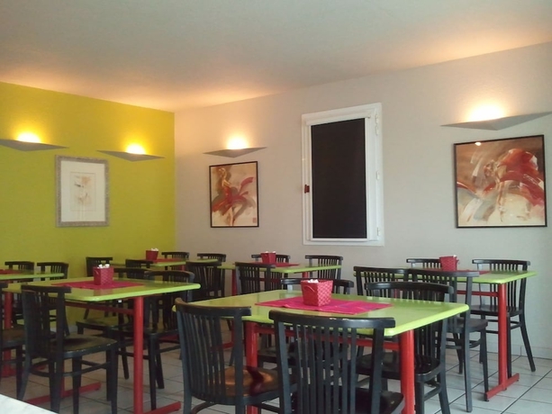 Imagen del bar/restaurante del Hotel Bel'alp Manosque. Foto 8