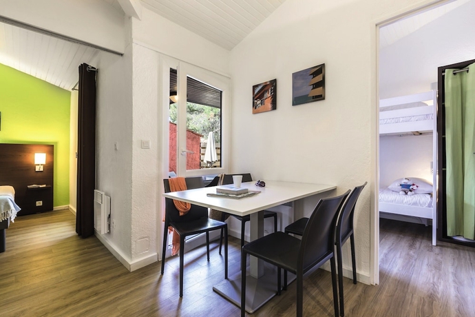 Imagen de la habitación del Hotel Belambra Clubs Belgod&egrave;re - Golfe de Lozari. Foto 11