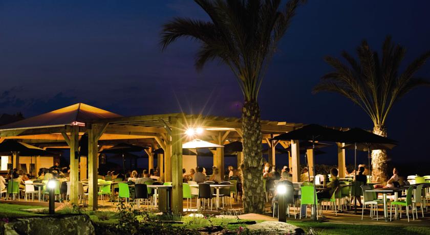Imagen del bar/restaurante del Hotel Belambra Clubs Borgo - Residence Pineto. Foto 3