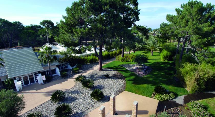 Imagen de los interiores del Hotel Belambra Clubs Borgo - Residence Pineto. Foto 9