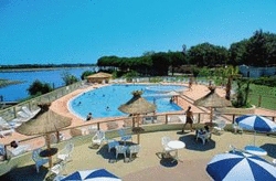 Imagen de la piscina del Hotel Belambra Clubs La Grande Motte - Presqu'ile Du Ponant. Foto 7