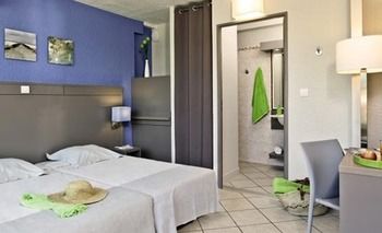 Imagen de los exteriores del Hotel Belambra Clubs Presqu'&icirc;le De Giens - Riviera Beach Club. Foto 10