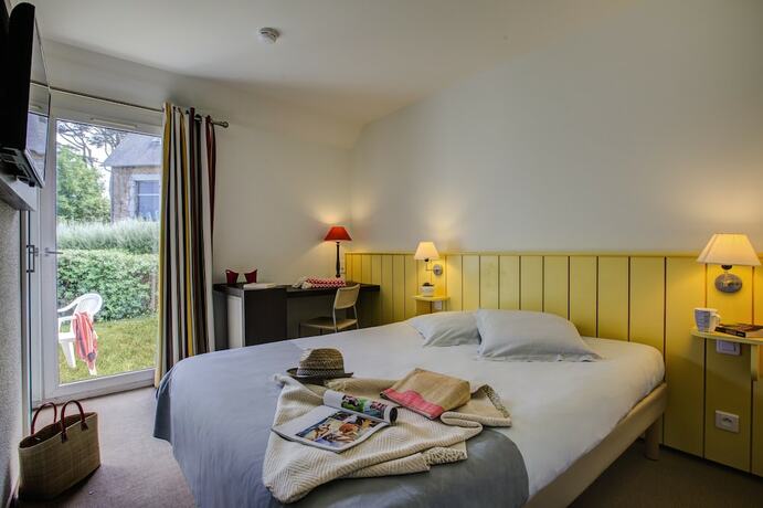 Imagen general del Hotel Belambra Clubs Trégastel - Le Castel Sainte Anne. Foto 15