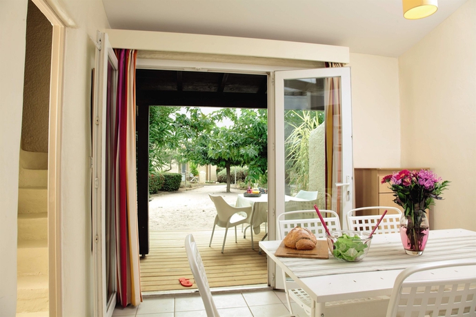 Imagen de la habitación del Hotel Belambra Les Lauriers Roses. Foto 4