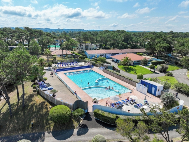 Imagen de la piscina del Hotel Belambra Les Vignes. Foto 16