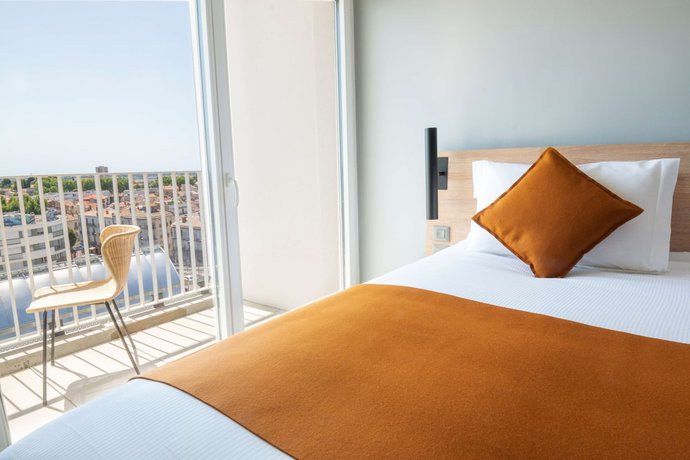 Imagen de la habitación del Hotel Belaroia. Foto 15