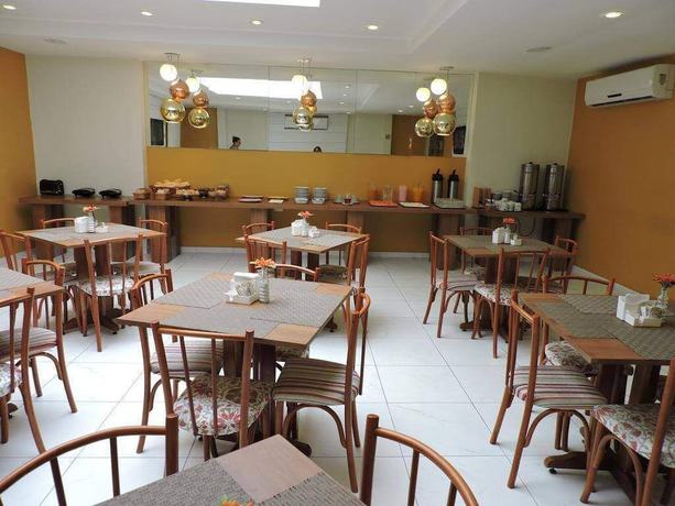 Imagen del bar/restaurante del Hotel Belas Artes. Foto 3