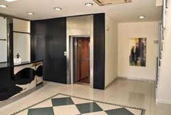 Imagen de los interiores del Hotel Belcaire. Foto 5