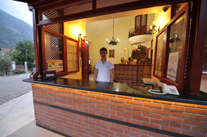 Imagen de los interiores del Hotel Belcehan Beach. Foto 10