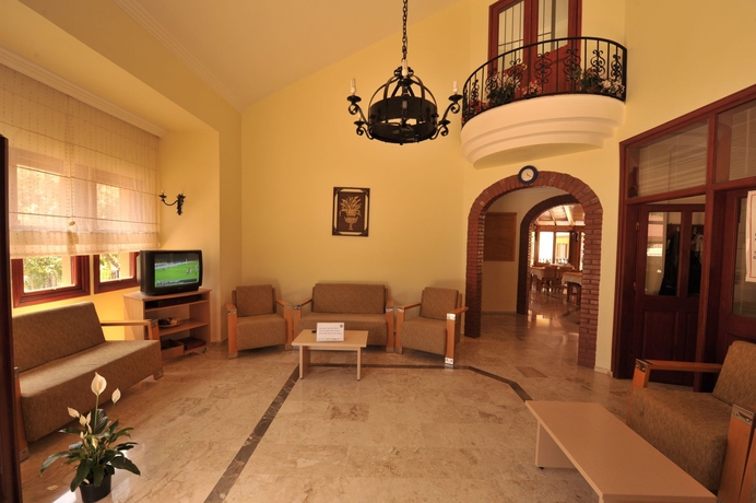 Imagen de los interiores del Hotel Belcehan Beach. Foto 11
