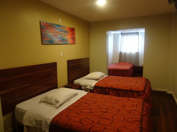 Imagen de la habitación del Hotel Belen 1084. Foto 7