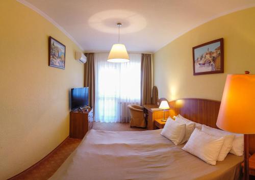 Imagen de la habitación del Hotel Belenus Thermalhotel superior. Foto 6