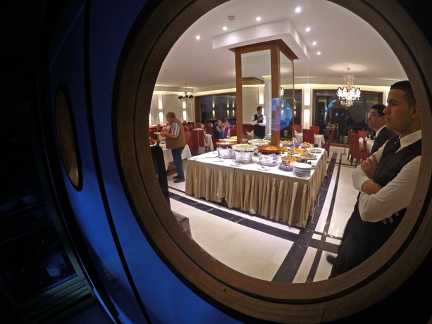 Imagen del bar/restaurante del Hotel Belere Rabat. Foto 8