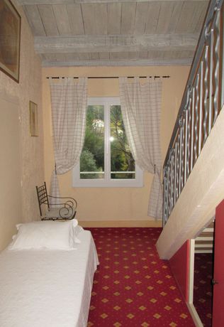 Imagen de los exteriores del Hotel Belesso. Foto 13