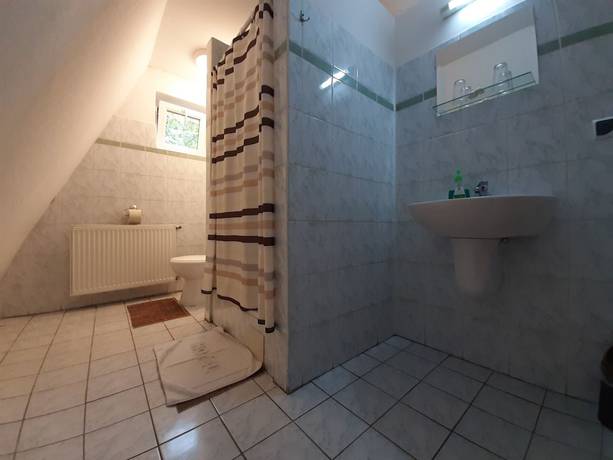 Imagen de la habitación del Hotel Belez. Foto 9