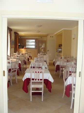 Imagen del bar/restaurante del Hotel Belforte, Ovada. Foto 5