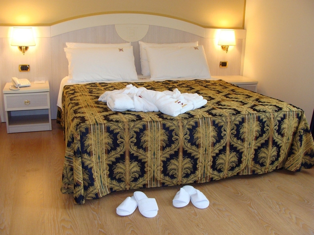 Imagen de la habitación del Hotel Belforte, Ovada. Foto 8