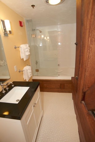 Imagen de la habitación del Hotel Belfry Inn and Bistro. Foto 3