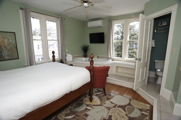 Imagen de la habitación del Hotel Belfry Inn and Bistro. Foto 6