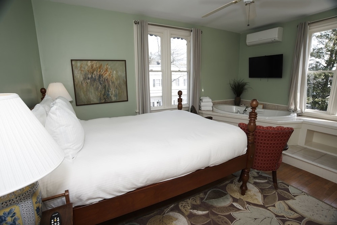 Imagen de la habitación del Hotel Belfry Inn and Bistro. Foto 7