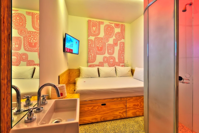 Imagen de la habitación del Hotel Belga. Foto 7