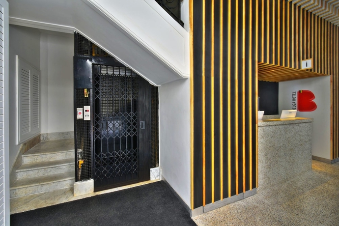Imagen de los interiores del Hotel Belga. Foto 19