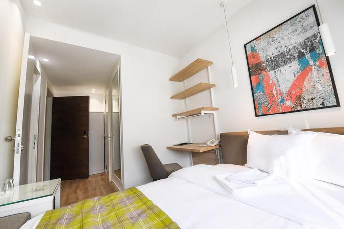 Imagen de la habitación del Hotel Belgrade Inn. Foto 5