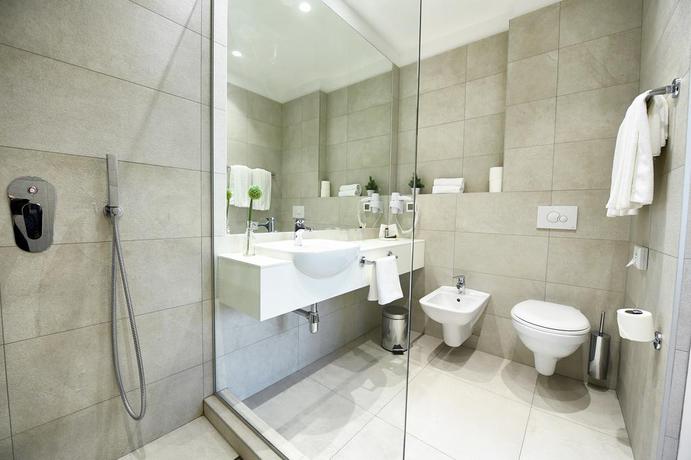 Imagen de la habitación del Hotel Belgrade Inn. Foto 10