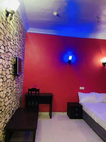 Imagen de la habitación del Hotel Beliana Suites. Foto 13